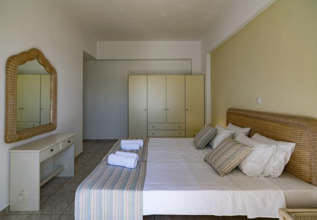 Villa in Sfakaki - Almirikia Villa in Sfakaki - Almirikia