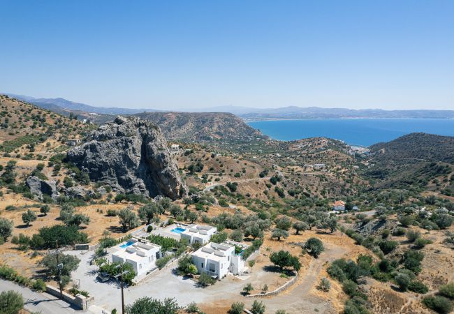Villa in Agia Galini - Evgoro Vrahos Villa in Agia Galini - Evgoro Vrahos
