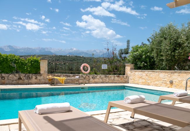 Villa in Chania - Helianthos 1 Villa in Chania - Helianthos 1