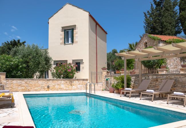 Villa in Chania - Helianthos 1 Villa in Chania - Helianthos 1