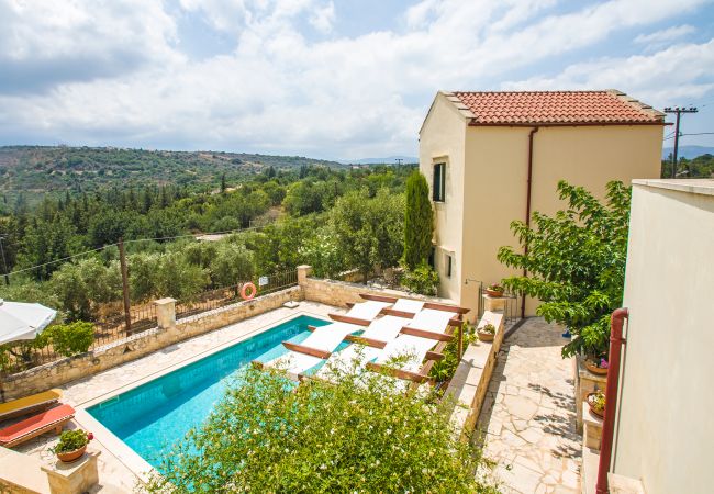 Villa in Chania - Helianthos 2