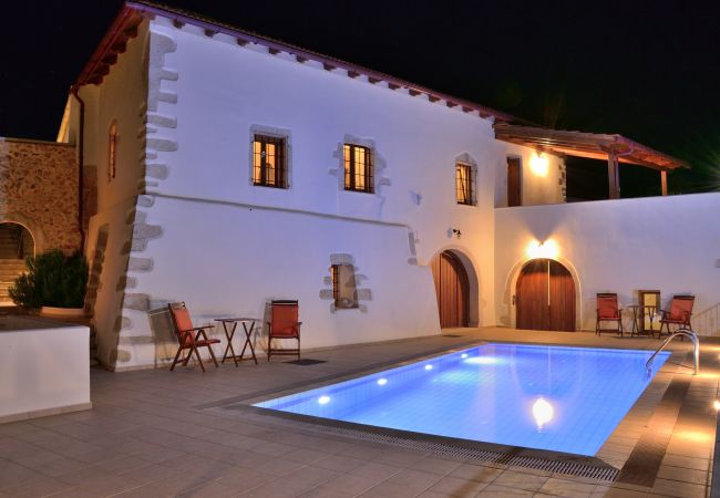 Villa in Kefalas - Mylo Villa in Kefalas - Mylo