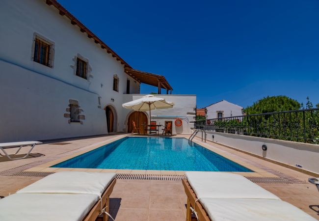 Villa in Kefalas - Mylo Villa in Kefalas - Mylo