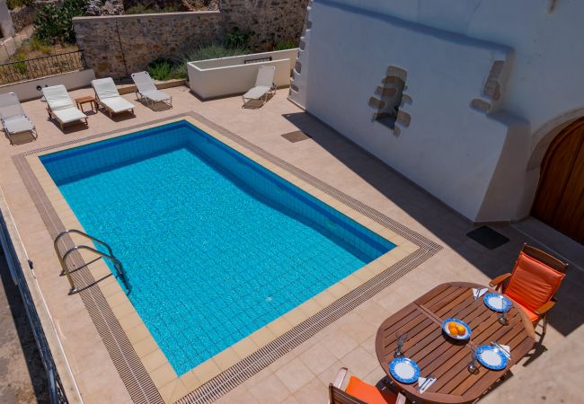 Villa in Kefalas - Mylo Villa in Kefalas - Mylo