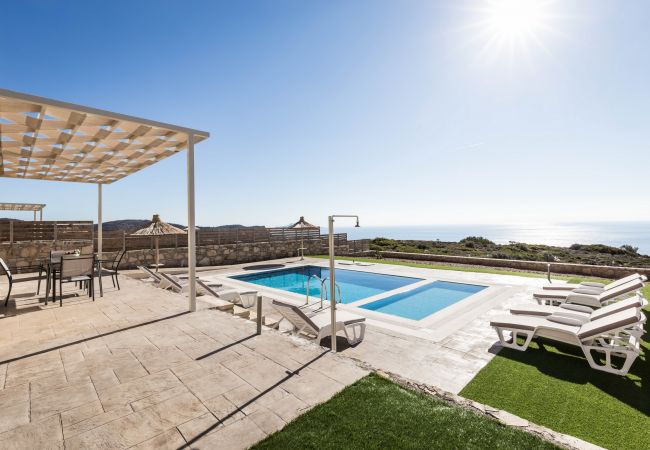 Villa in Triopetra - Blue Horizon Lefkopetra Villa in Triopetra - Blue Horizon Lefkopetra