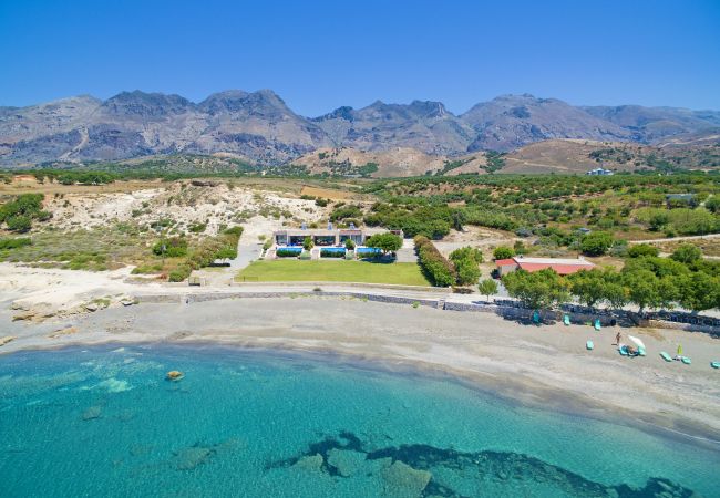 Villa in Frangocastello - Mary Beach 1 Villa in Frangocastello - Mary Beach 1