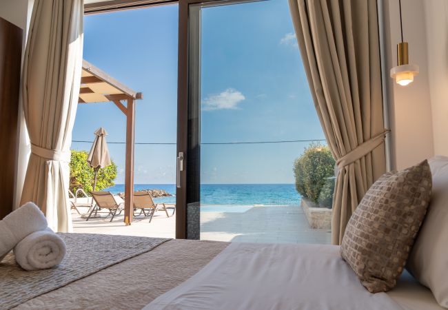 Villa in Frangocastello - Mary Beach 1 Villa in Frangocastello - Mary Beach 1