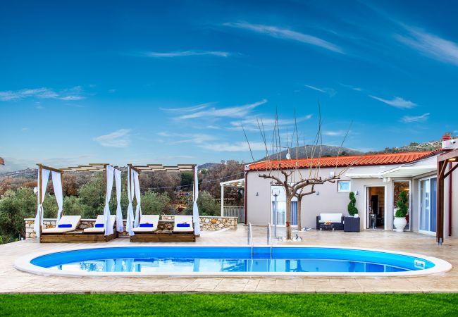 Villa in Gerani - Villa4Dreams Villa in Gerani - Villa4Dreams