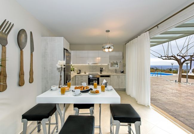 Villa in Gerani - Villa4Dreams Villa in Gerani - Villa4Dreams