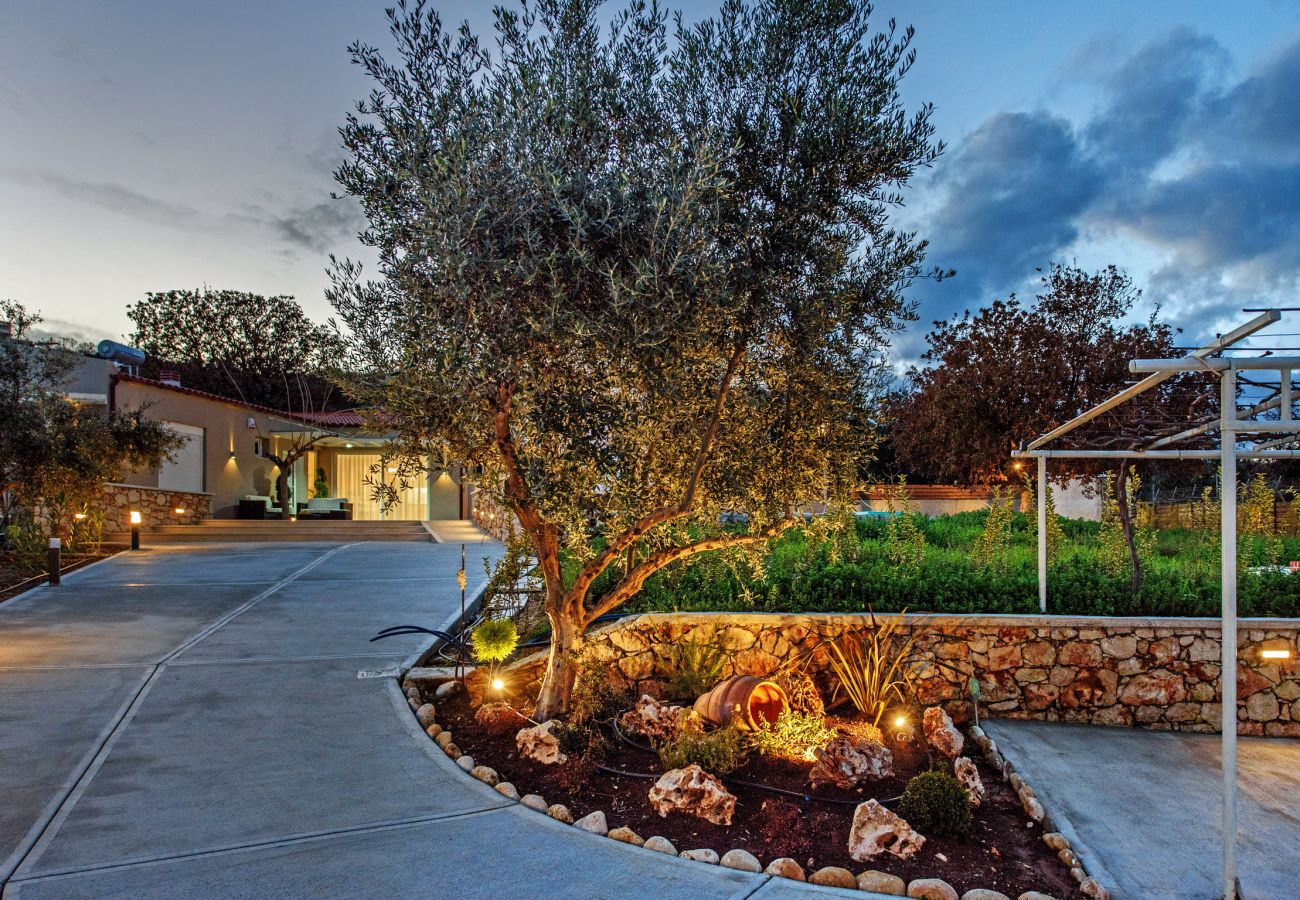 Villa in Gerani - Villa4Dreams Villa in Gerani - Villa4Dreams