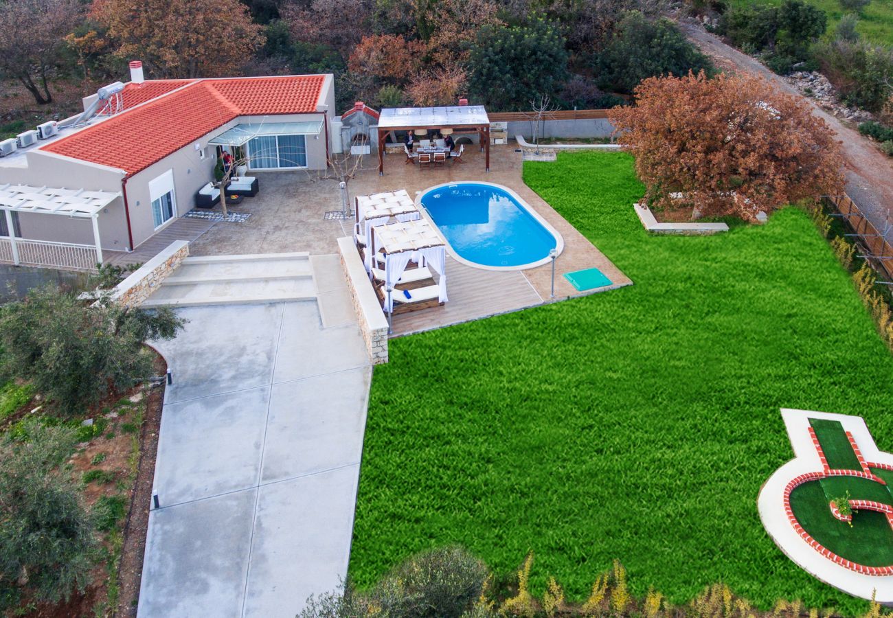 Villa in Gerani - Villa4Dreams Villa in Gerani - Villa4Dreams