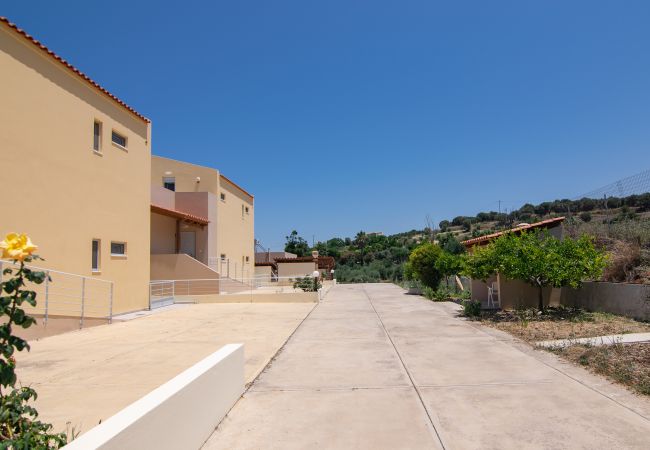 Villa in Adelianos Kampos - Yanni's 2 Villa in Adelianos Kampos - Yanni's 2