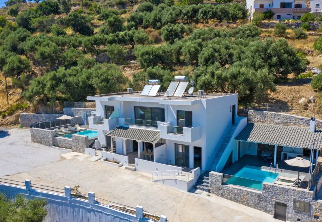 Spectacular Sea View Villa,Near Taverns & Sandy Beaches