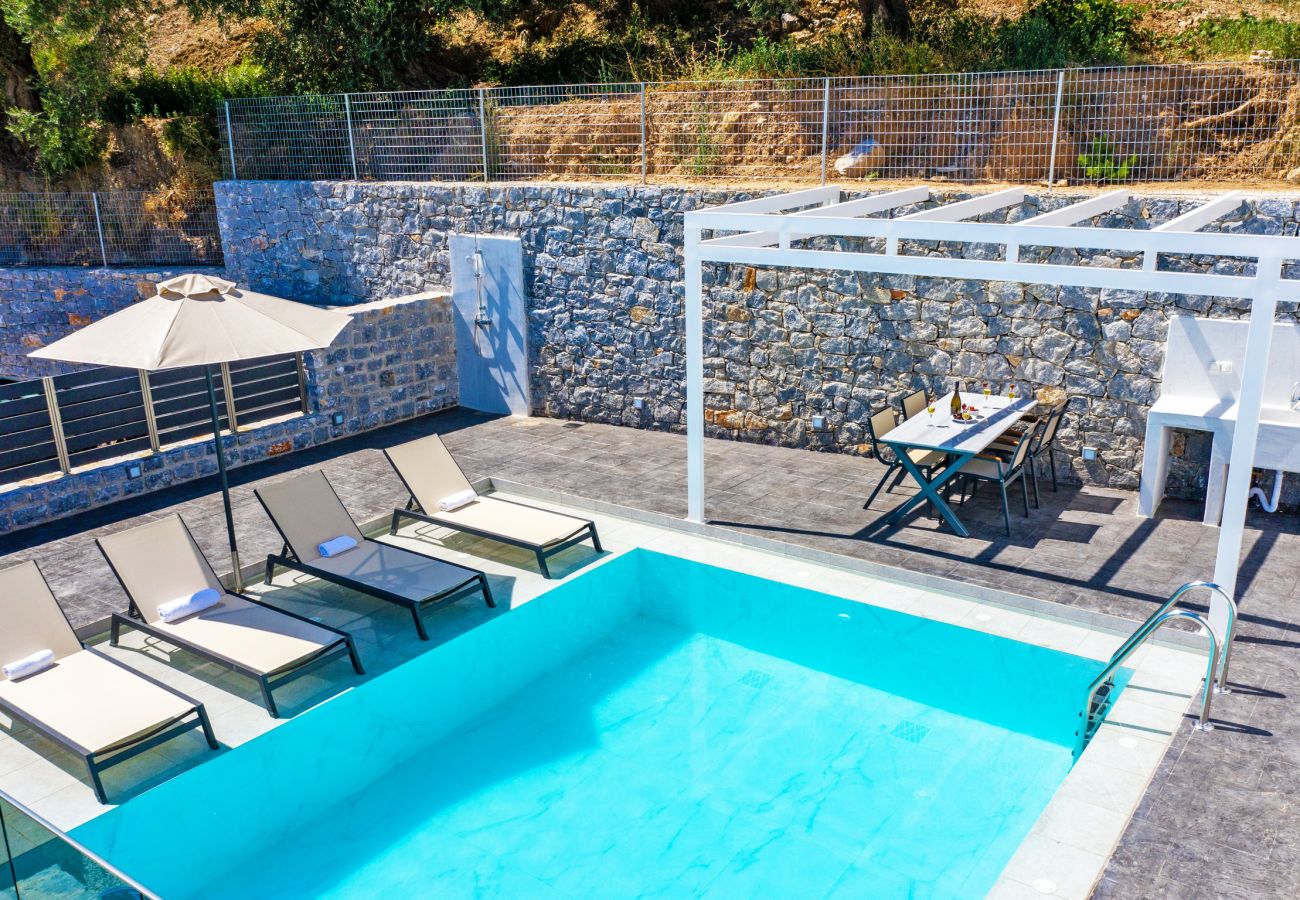 Spectacular Sea View Villa,Near Taverns & Sandy Beaches Spectacular Sea View Villa,Near Taverns & Sandy Beaches