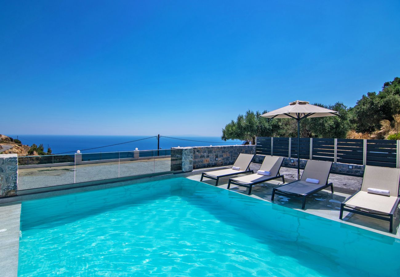 Spectacular Sea View Villa,Near Taverns & Sandy Beaches Spectacular Sea View Villa,Near Taverns & Sandy Beaches