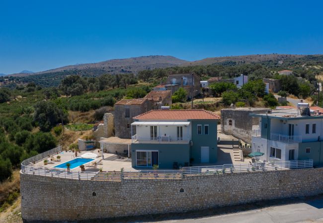 Modern villa,Great sea views,private pool, Agia Triada,Rethymno,Crete