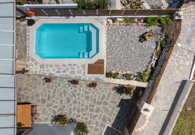 Villa in Rodakino - Cosmakis Villa in Rodakino - Cosmakis