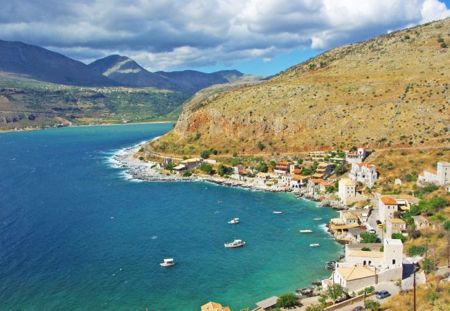 Cozy Studio for 4,Areopoli,Mani,Near Amenities & Beaches Cozy Studio for 4,Areopoli,Mani,Near Amenities & Beaches