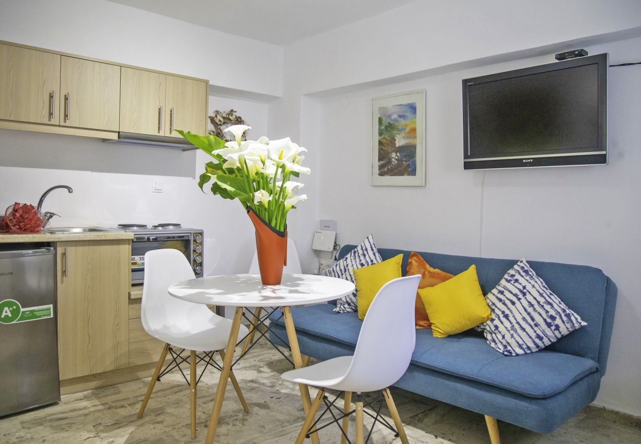 Cozy Studio for 4,Areopoli,Mani,Near Amenities & Beaches Cozy Studio for 4,Areopoli,Mani,Near Amenities & Beaches