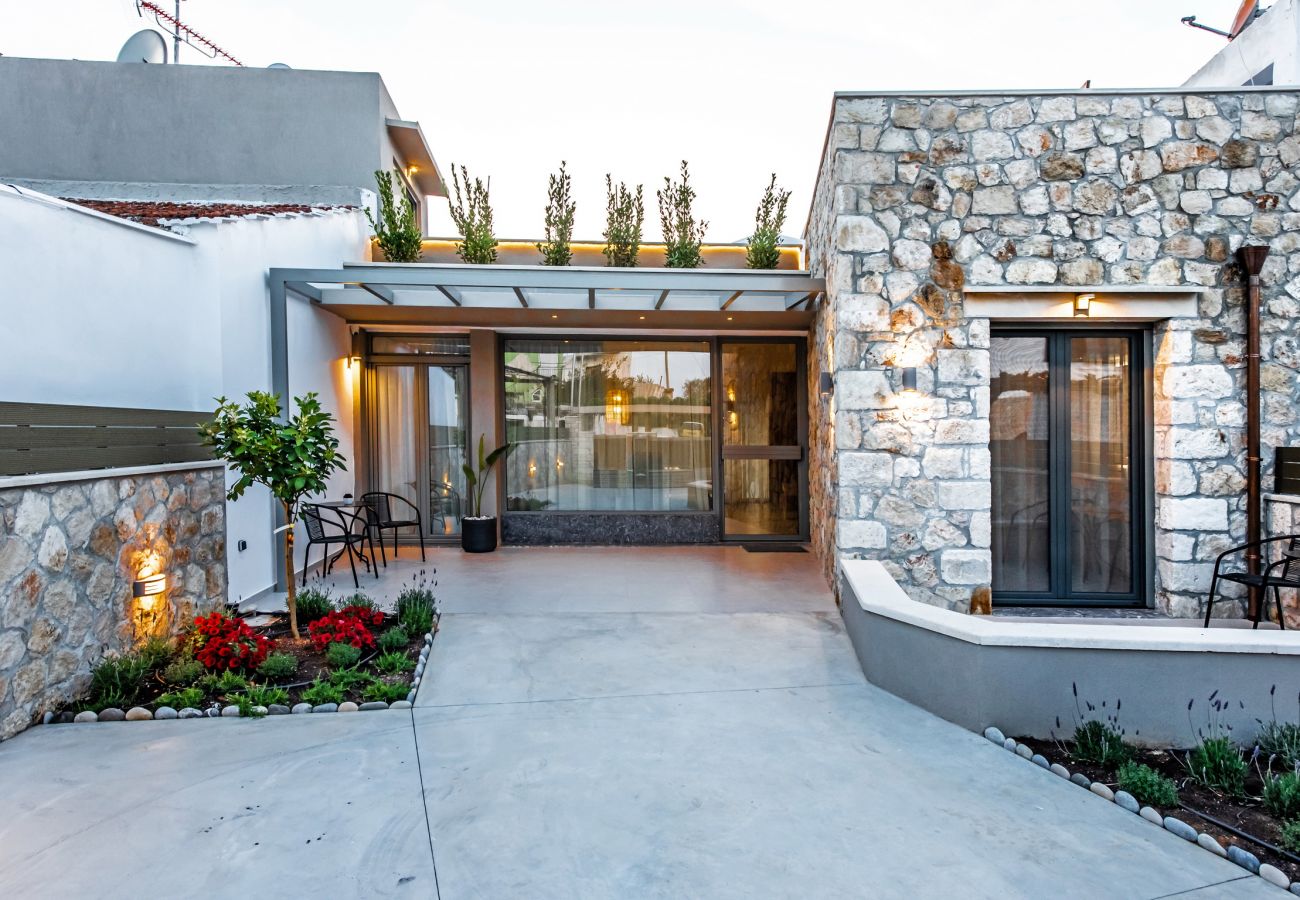 Exceptional modern villa,Private pool,Amenities,Beach,Rethymno Exceptional modern villa,Private pool,Amenities,Beach,Rethymno