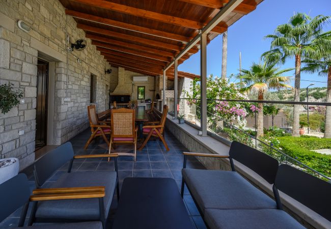 Villa in Kyrianna - Kipo Paradiso Spa Yoga & Gym resort Villa in Kyrianna - Kipo Paradiso Spa Yoga & Gym resort