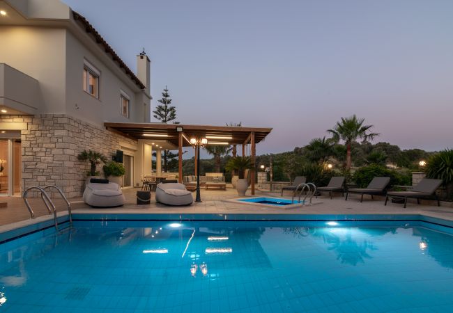 Villa in Kyrianna - Kipo Paradiso Spa Yoga & Gym resort Villa in Kyrianna - Kipo Paradiso Spa Yoga & Gym resort