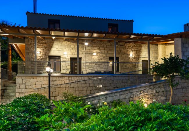 Villa in Kyrianna - Kipo Paradiso Spa Yoga & Gym resort Villa in Kyrianna - Kipo Paradiso Spa Yoga & Gym resort