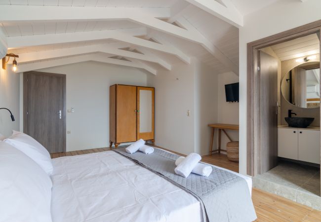 Villa in Maroulas - Iliahtida Villa in Maroulas - Iliahtida
