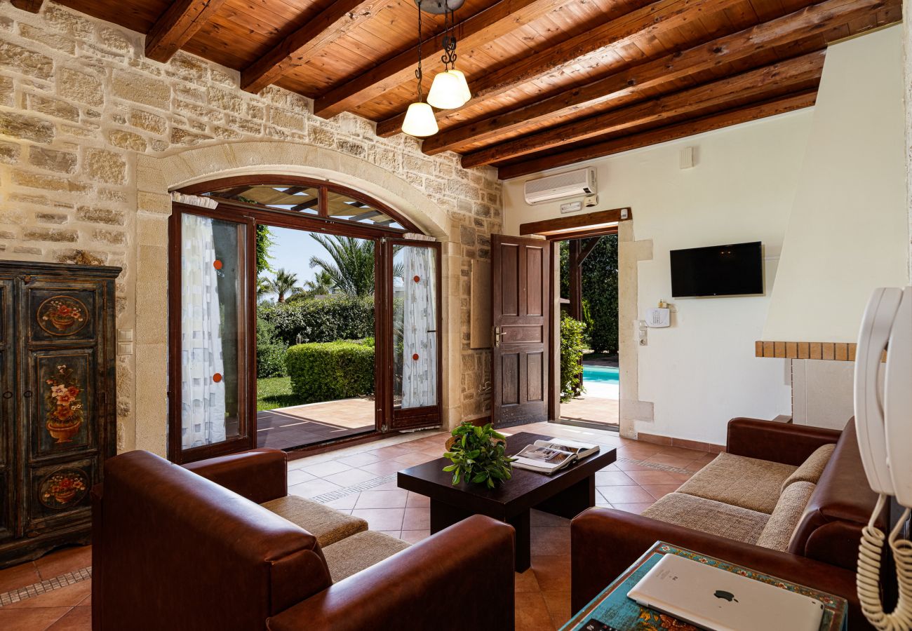 Private heated pool,Near beach &  amenities, Platanes,Rethymno,Crete Private heated pool,Near beach &  amenities, Platanes,Rethymno,Crete