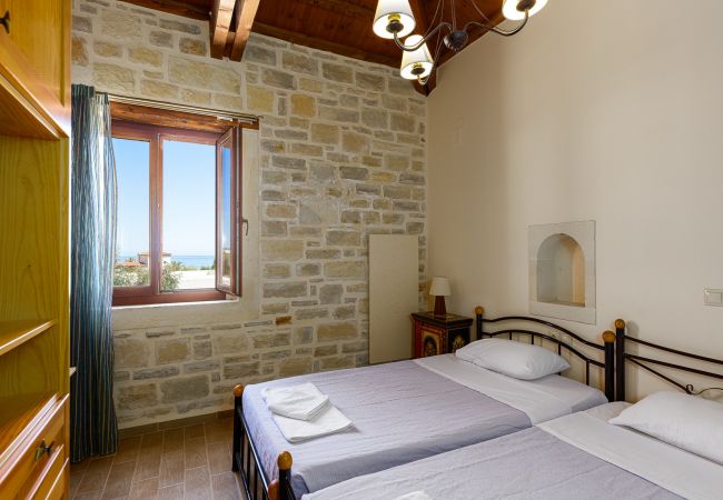 Villa in Adelianos Kampos - Mera Villa in Adelianos Kampos - Mera