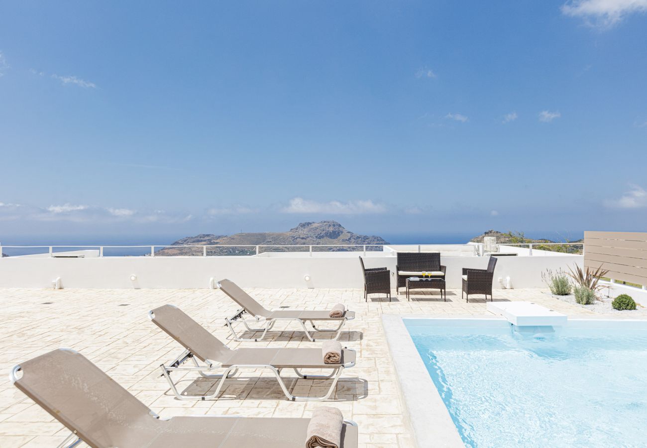 Villa in Mariou - Petres 1 Villa in Mariou - Petres 1
