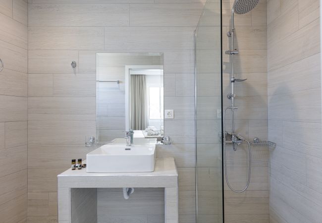 Villa in Mariou - Petres 2 Villa in Mariou - Petres 2