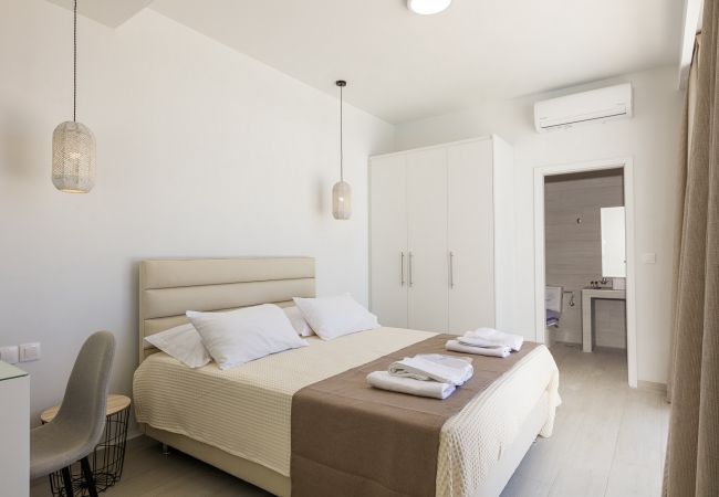 Villa in Mariou - Petres 3 Villa in Mariou - Petres 3