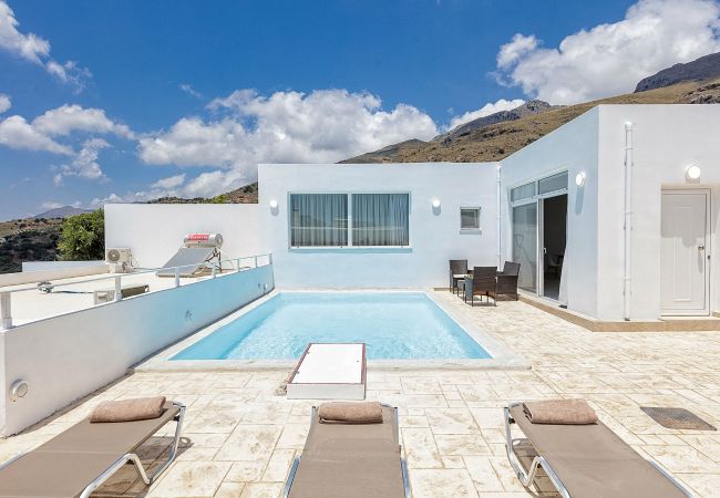 Villa,Great view,Private heated pool,Near tavern Mariou,Plakias,Crete
