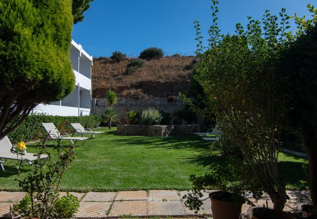 Studio in Damnoni - Mythos studio 2 Studio in Damnoni - Mythos studio 2