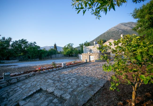 Villa in Triantafillia - Mylos villa Mani Villa in Triantafillia - Mylos villa Mani