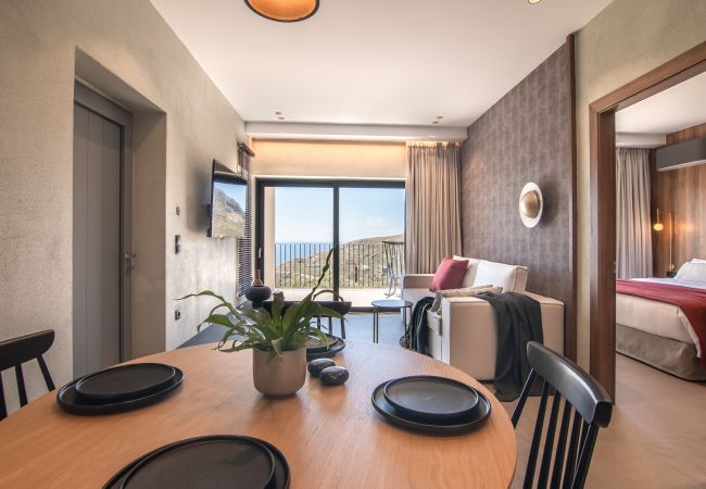 Metatulia 2, Plakias, Sea View, Dining room area Metatulia 2, Plakias, Sea View, Dining room area