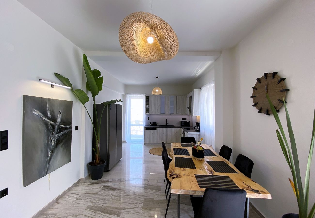 Modern apartment,3 bedrooms,Next to all amenities,Rethymno,Crete Modern apartment,3 bedrooms,Next to all amenities,Rethymno,Crete