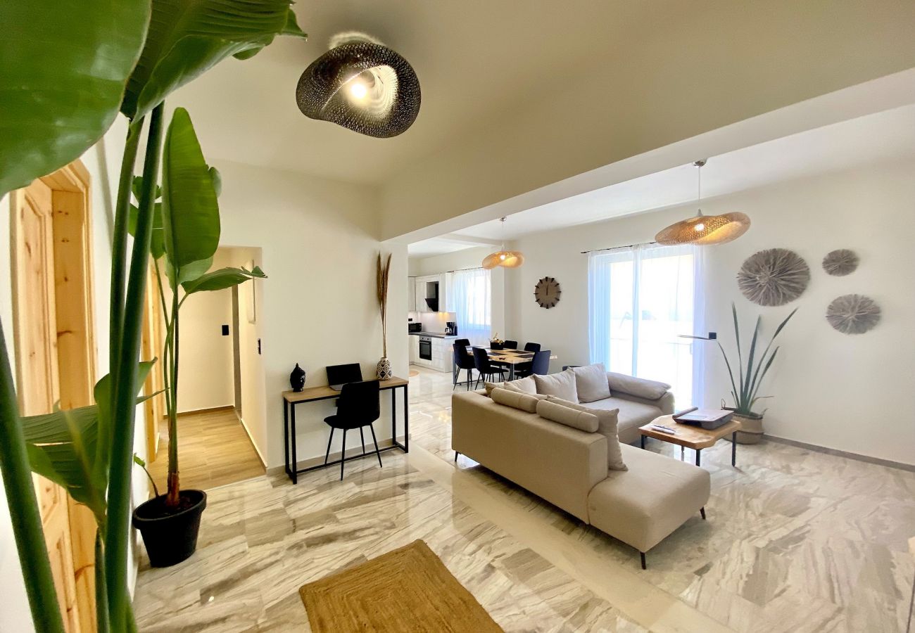 Modern apartment,3 bedrooms,Next to all amenities,Rethymno,Crete Modern apartment,3 bedrooms,Next to all amenities,Rethymno,Crete