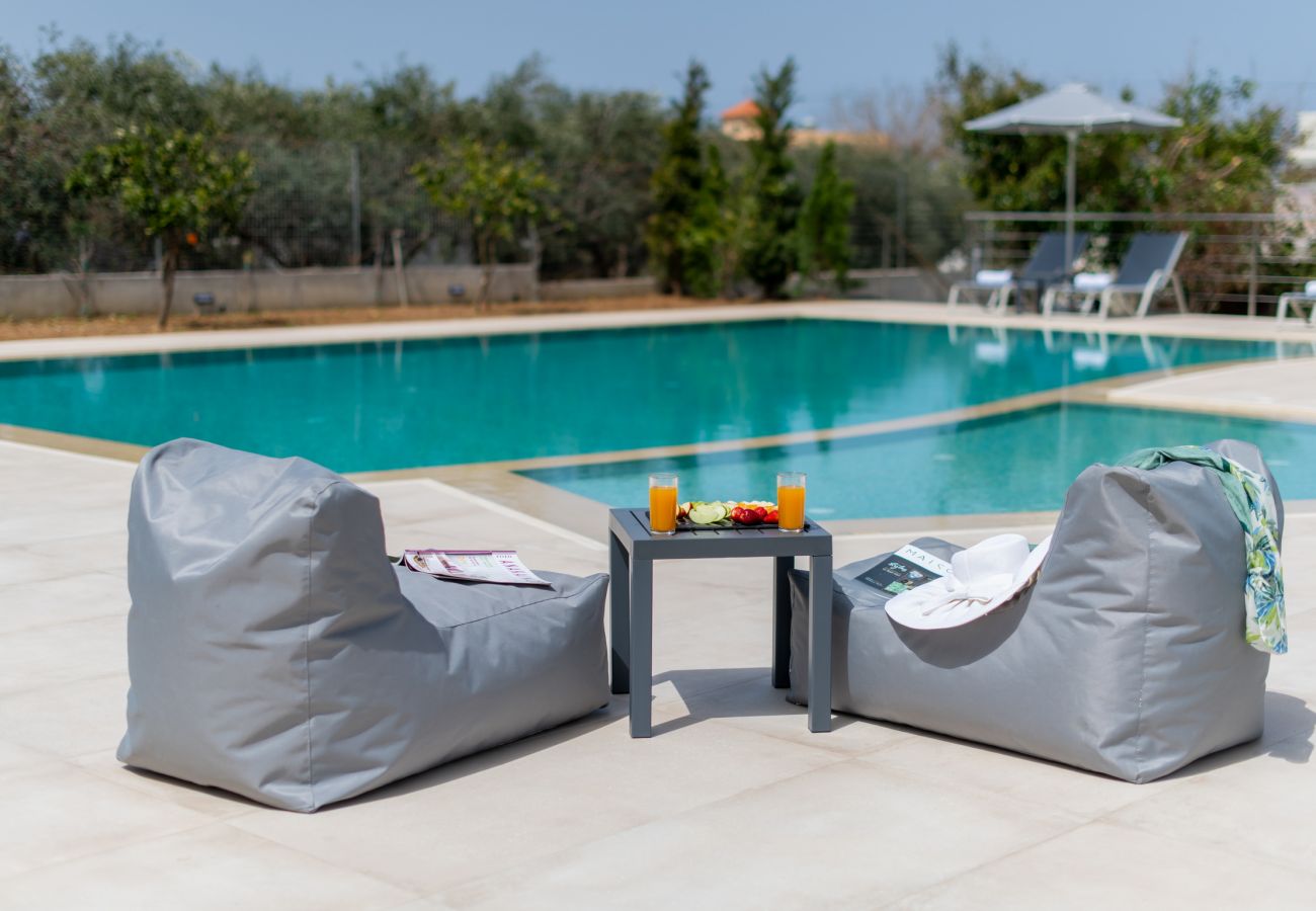 Modern apt,Huge Swimming pool,Near all amenities,Rethymno  Modern apt,Huge Swimming pool,Near all amenities,Rethymno