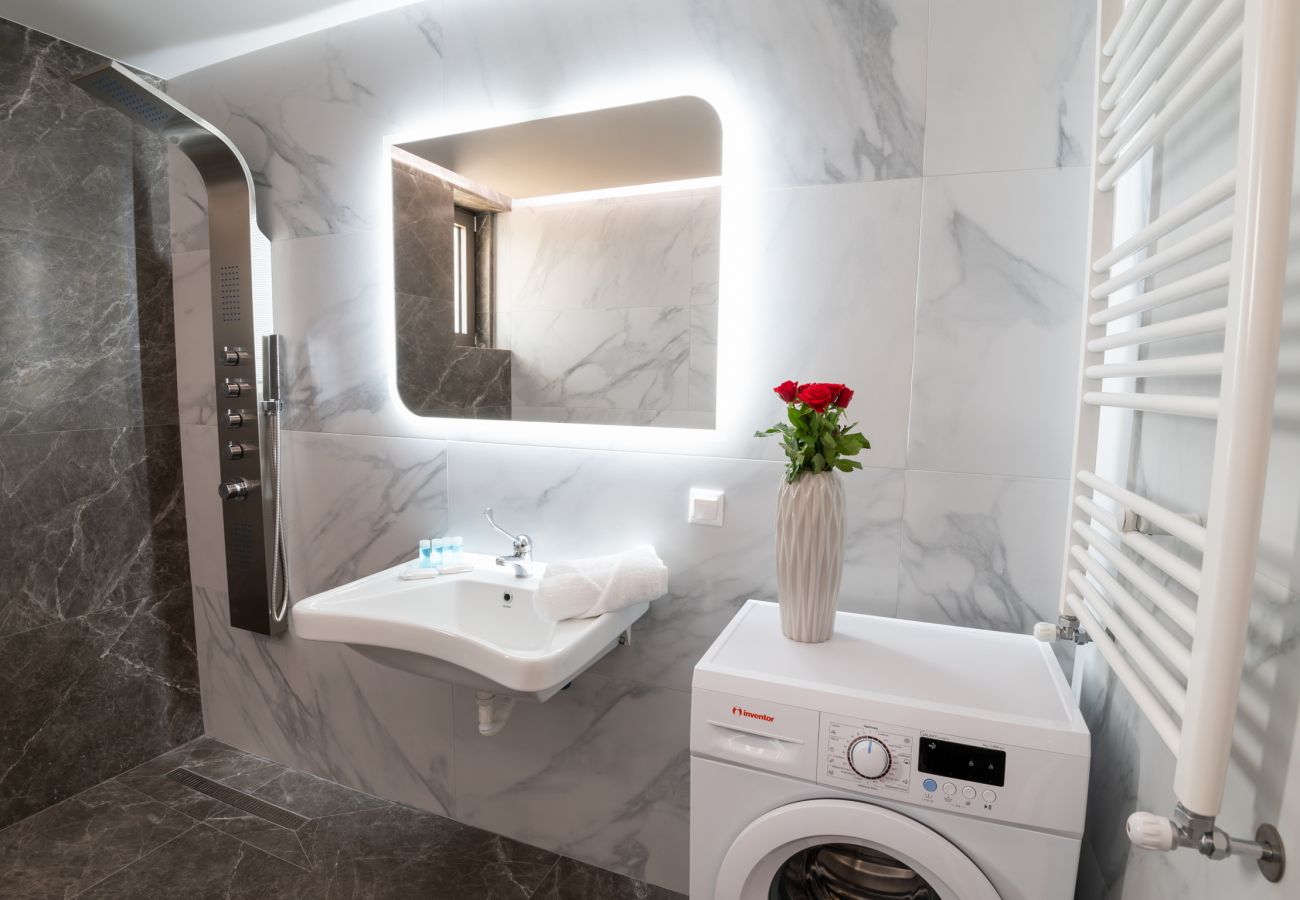 Modern apt,Huge Swimming pool,Near all amenities,Rethymno  Modern apt,Huge Swimming pool,Near all amenities,Rethymno