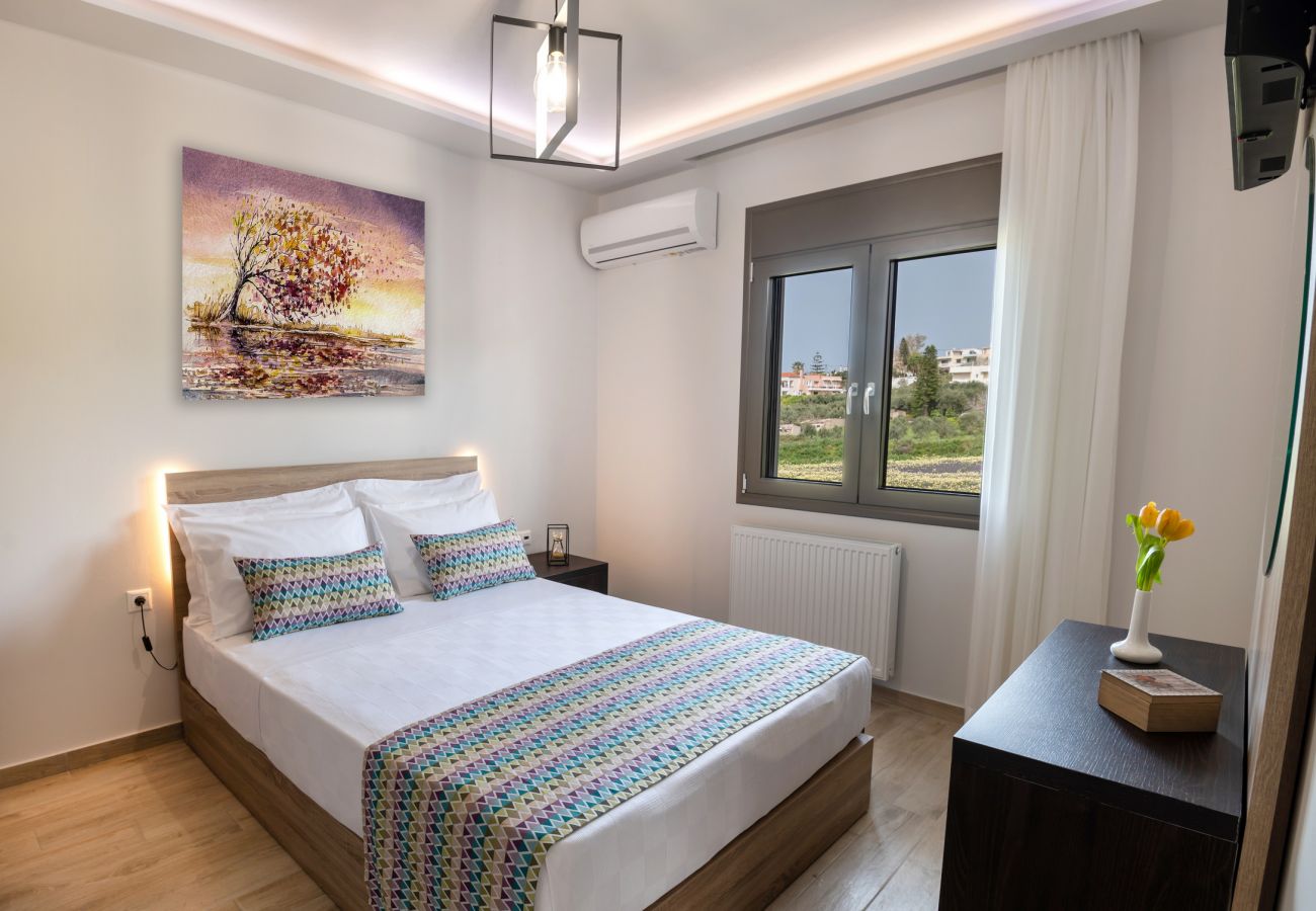 Modern apt,Huge Swimming pool,Near all amenities,Rethymno  Modern apt,Huge Swimming pool,Near all amenities,Rethymno