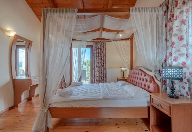 Villa in Agia Triada - Teacher’s Cottage Villa in Agia Triada - Teacher’s Cottage