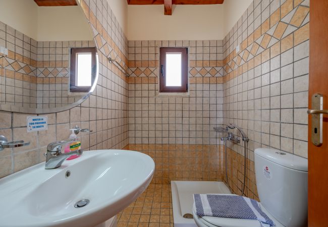 Villa in Agia Triada - Teacher’s Cottage Villa in Agia Triada - Teacher’s Cottage