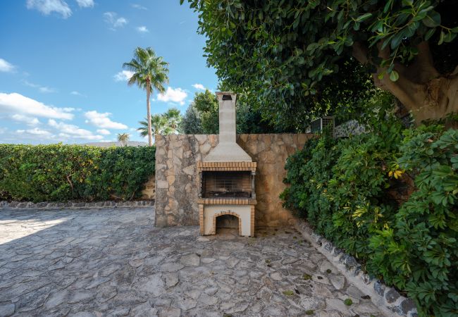 Villa in Agia Triada - Teacher’s Cottage Villa in Agia Triada - Teacher’s Cottage