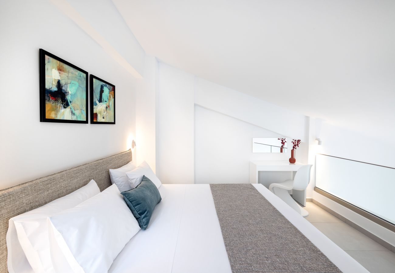 Creta Sun,204 Mezzamine, Cozy Bedroom Creta Sun,204 Mezzamine, Cozy Bedroom