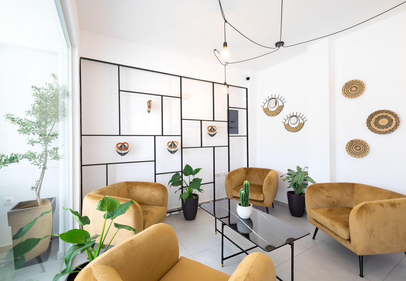 Creta Sun,204 Mezzamine, Welcoming Lobby Creta Sun,204 Mezzamine, Welcoming Lobby