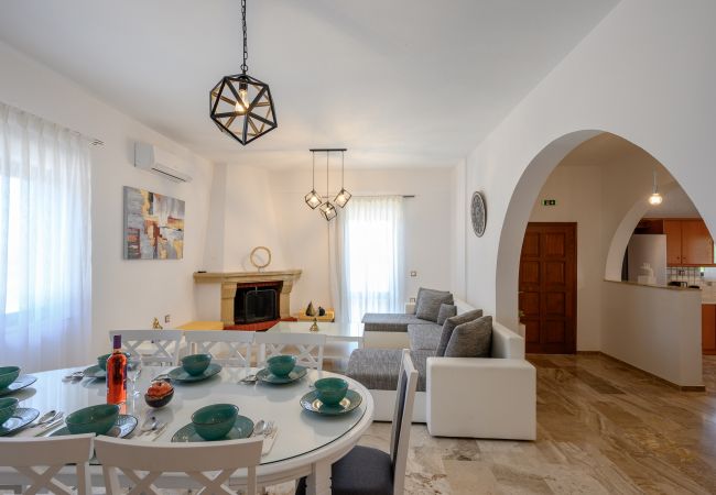 Villa in Keratokambos - Vigla Villa in Keratokambos - Vigla