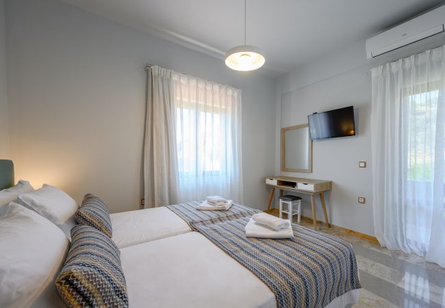 Villa in Keratokambos - Vigla Villa in Keratokambos - Vigla