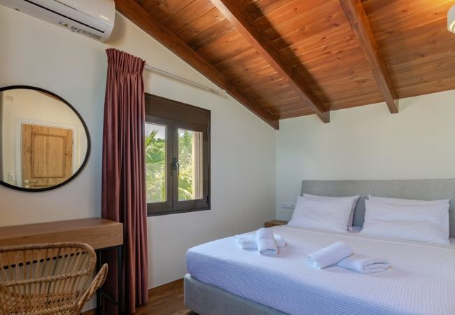 Villa in Kyrianna - Kipo Paradiso stone villa Villa in Kyrianna - Kipo Paradiso stone villa